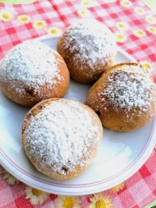 Ofen Krapfen gezuckert - Dr. Marianne Thuy